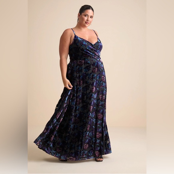 Black, Blue, Violet Velvet Burn Out Maxi Dress 2XL - Picture 7 of 10